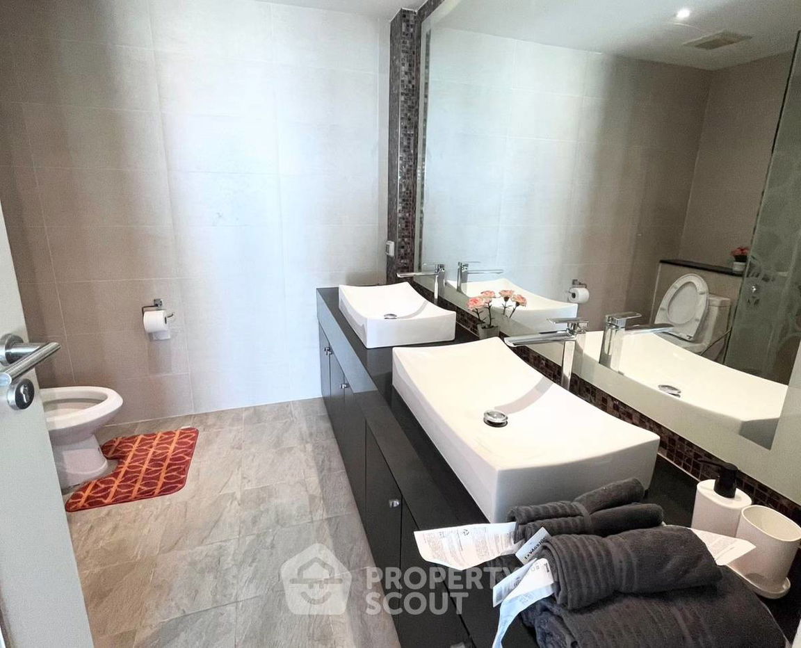 picture 3-BR Condo at Cosy Beach View close to Phratamnak (ID 2213633) - 16/18