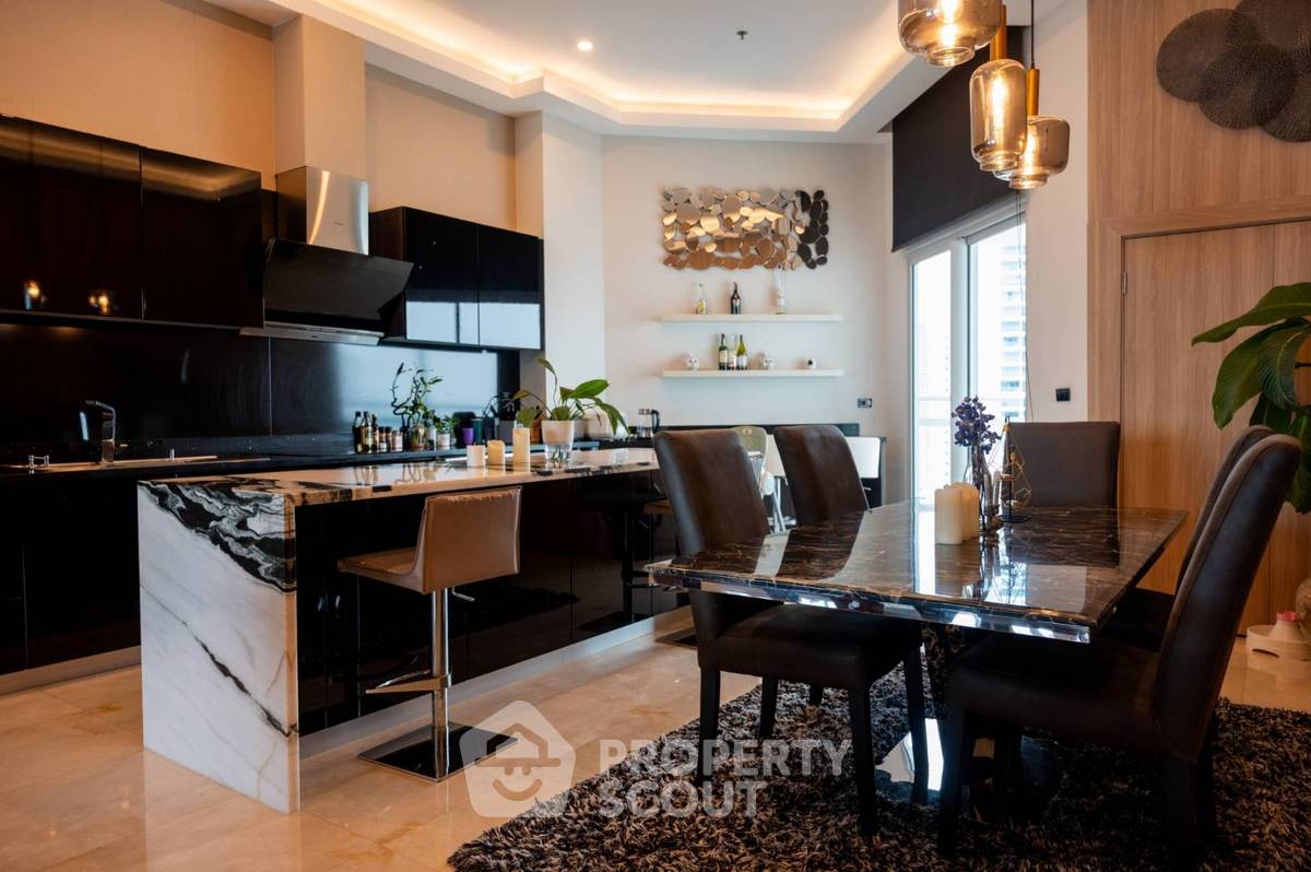 picture 3-BR Condo at The Palm - Wongamart Beach close to Sanctuary of Truth (ID 1928700) - 8/18