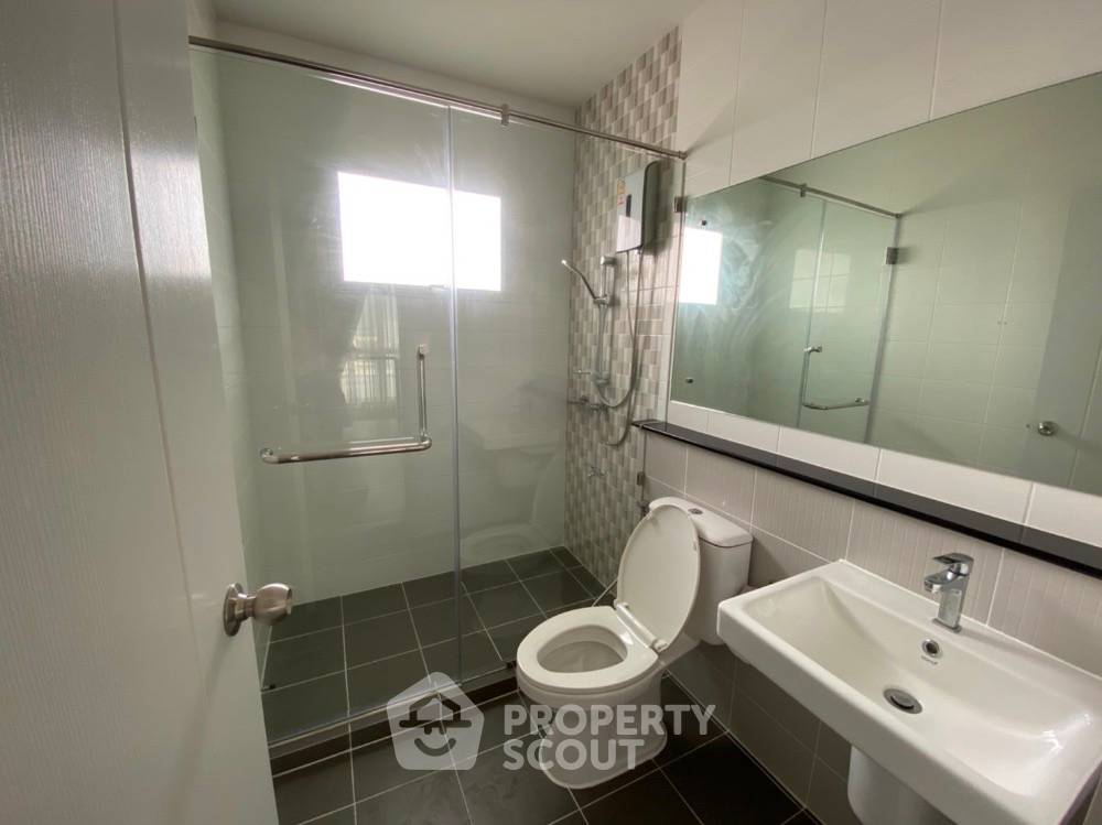 picture 4-BR House at Perfect Place Windmill Ramintra-Wongwaen in O Ngoen (ID 1594626) - 5/6