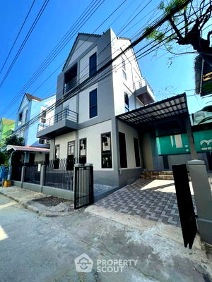 บ้านเดี่ยว นิคมอัญธานี (เจมโมโปลิส) : บ้าน 3-ห้องนอน ใน ดอกไม้ (ID 2080322)