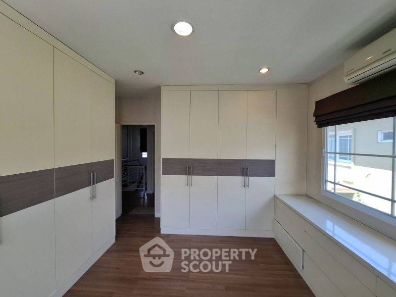 picture 3-BR House at Manthana Rama 9 – Srinakarin in Hua Mak (ID 2150267) - 10/10