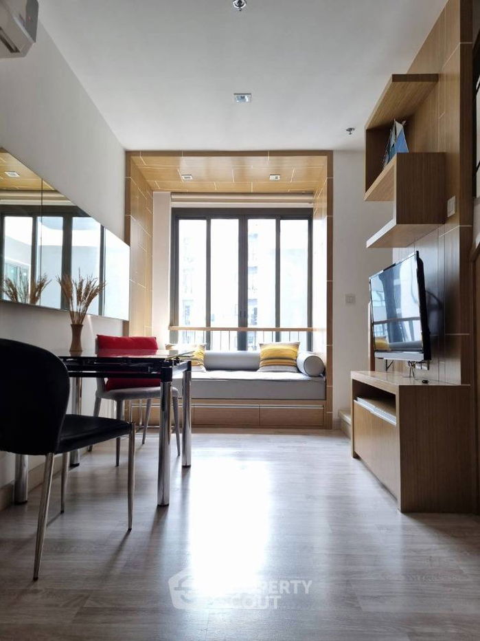 picture 1-BR Condo at Ideo Mobi Rama 9 near MRT Phra Ram 9 (ID 1305305) - 2/9