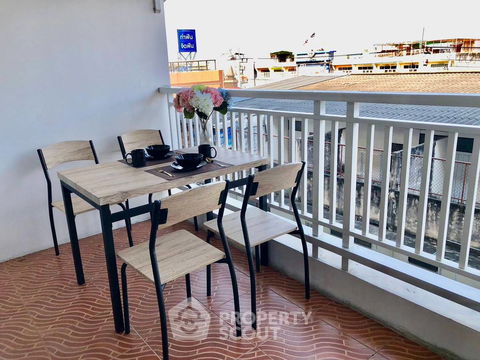 Studio Condo at Baan Klang Hua Hin Condominium close to Hua Hin Night Market (ID 2289815)