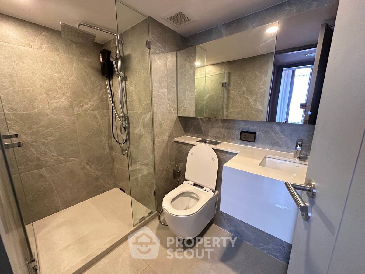 picture 2-BR Condo at SOHO Bangkok Ratchada near MRT Huai Khwang (ID 1822199) - 6/7