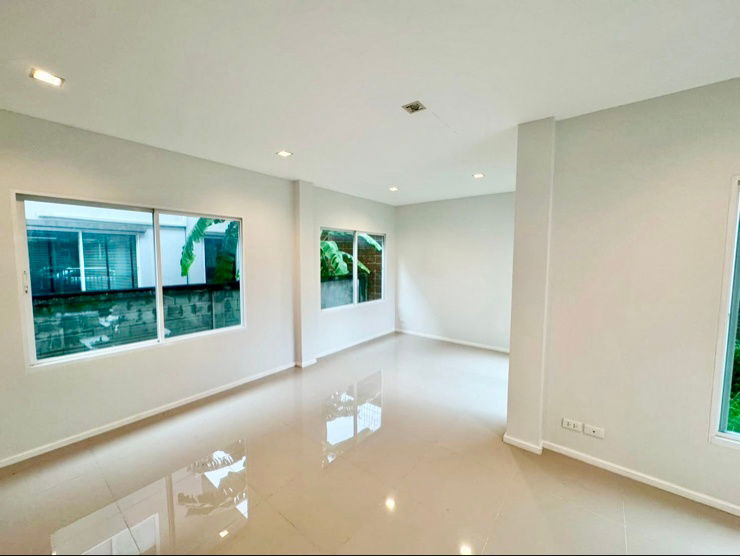 รูป ให้เช่าบ้าน Casa Villa รังสิตคลอง2 - รูปที่ 3/10