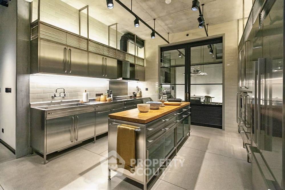 picture 4-BR Condo at Studio One Studio Zone Condominium in Phlapphla (ID 2004454) - 12/29