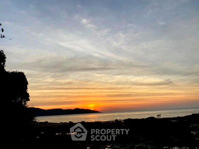 ที่ดิน สุราษฎร์ธานี : ขายเกาะ 66512 ตารางเมตร ใน เกาะทะลุ (ID 1234642)
