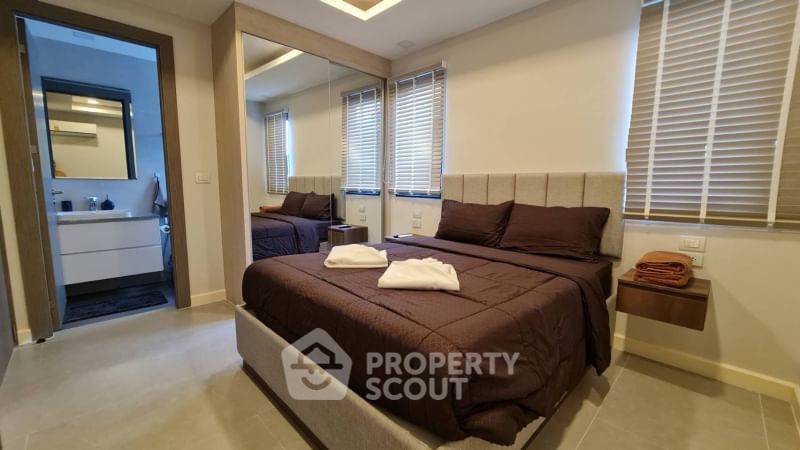 picture 4-BR Villa at Serenity Jomtien Pool Villas close to Pattaya (ID 2002937) - 11/17