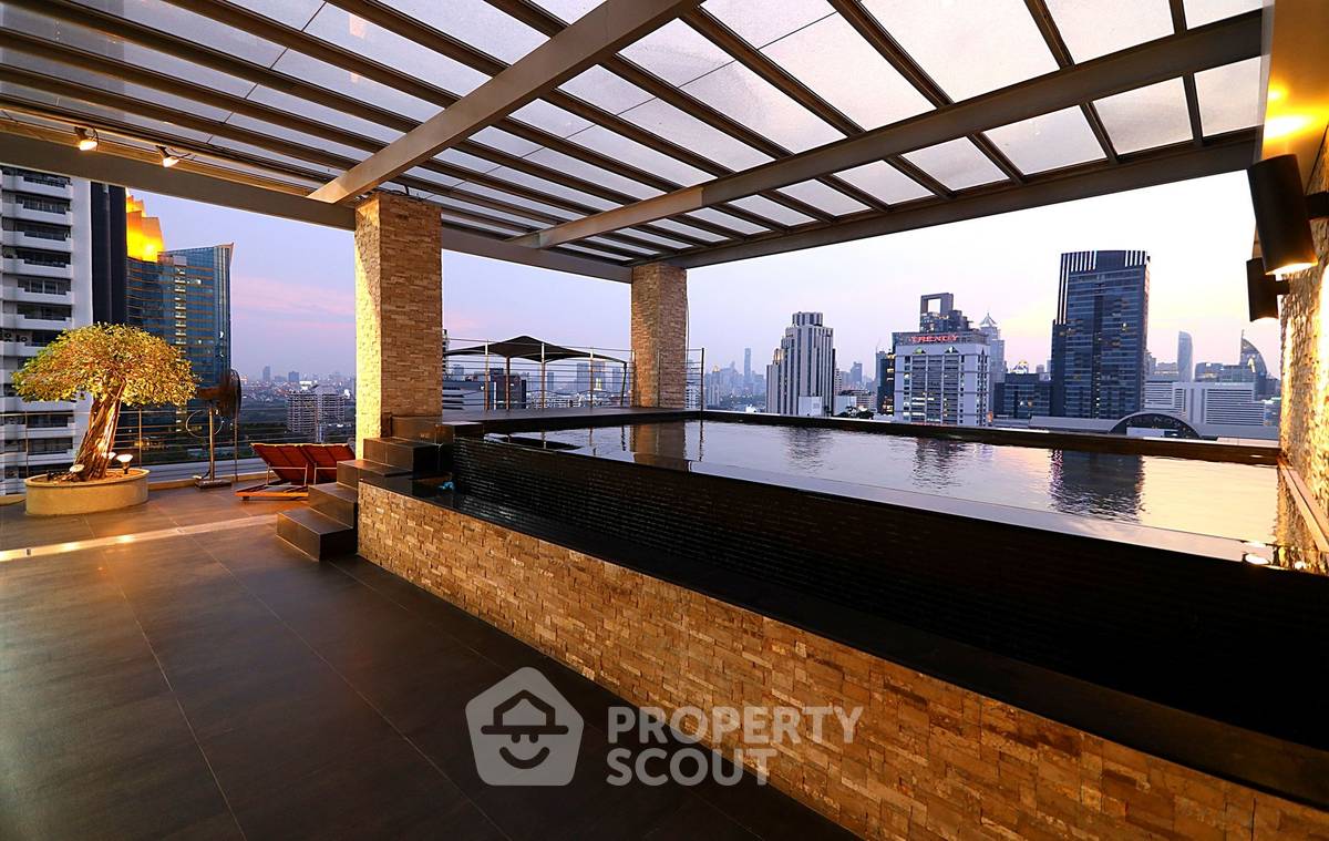 picture 4-BR Condo at The Master Centrium Asoke-Sukhumvit near MRT Sukhumvit (ID 1300422) - 14/25