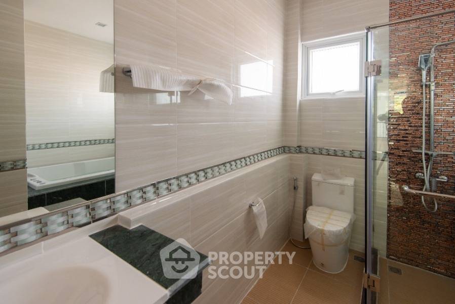 รูป บ้าน 7-ห้องนอน ใน บางบัวทอง (ID 2231031) - รูปที่ 20/37