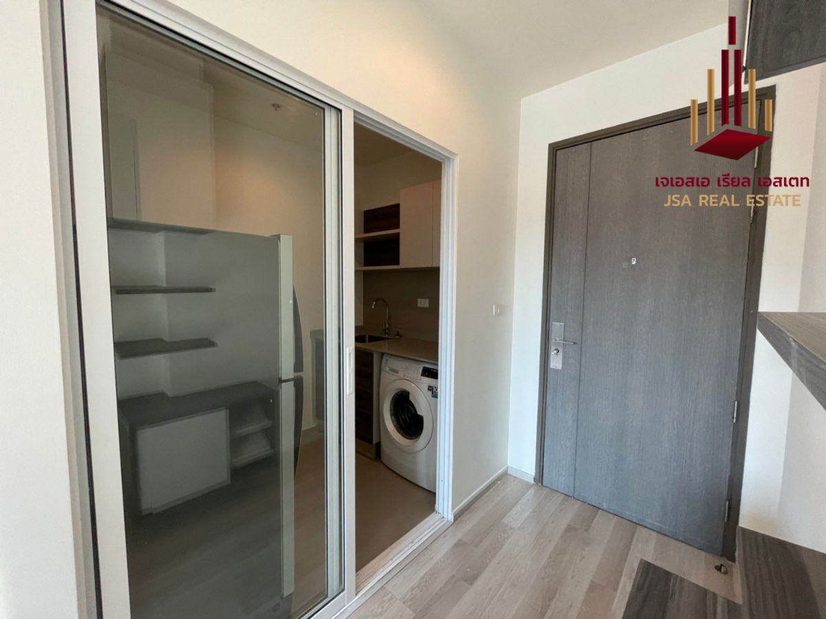 picture ✨ For Sale: Centric Ratchada - Huaikwang Condo ✨  💰 Only 3,600,000 THB - 2/4