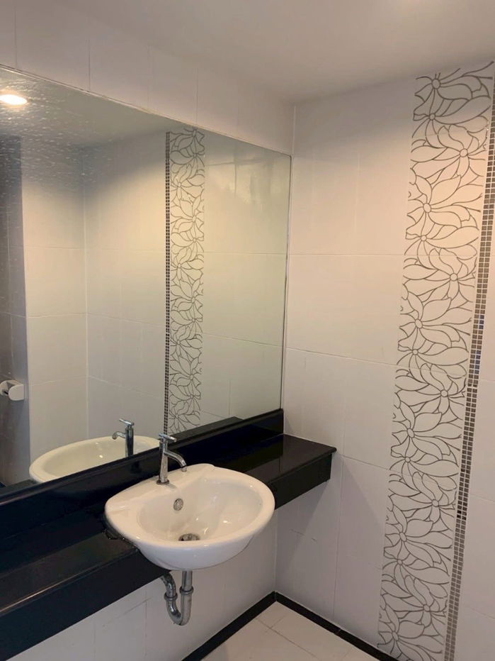 รูป ให้เช่า 𝗔𝗹𝗶𝘀𝘀 𝗧𝗶𝘄𝗮𝗻𝗼𝗻 🏡 ห้องใหญ่ 𝟲𝟴 ตร.ม. มีเครื่องซักผ้า ราคาคุยได้‼️#ตอบแชทไว 🔥🔥  รหัส T35 - รูปที่ 6/7