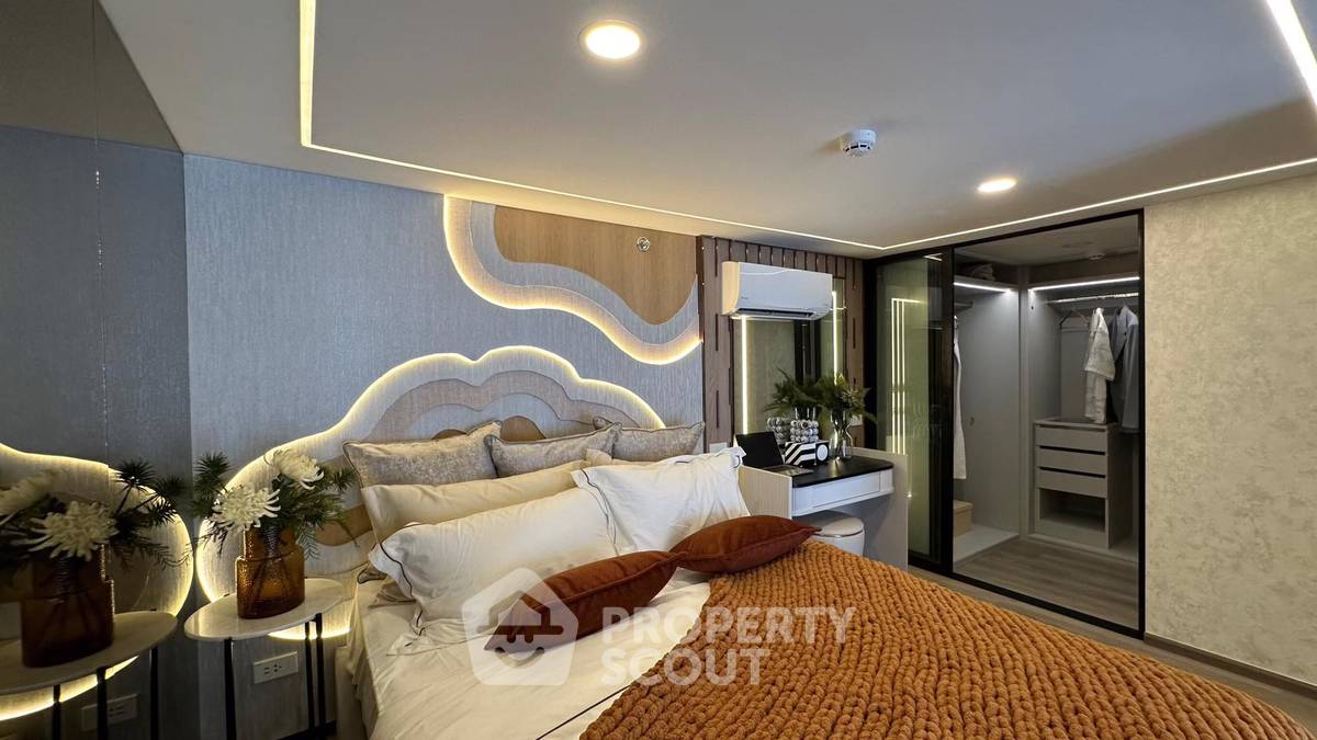 picture 1-BR Condo at SOHO Bangkok Ratchada near MRT Huai Khwang (ID 2127056) - 3/36