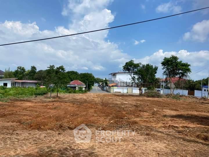 รูป ที่ดินสำหรับปล่อยขาย 1192 ตารางเมตร ใน นาเกลือ (ID 998059) - รูปที่ 2/3