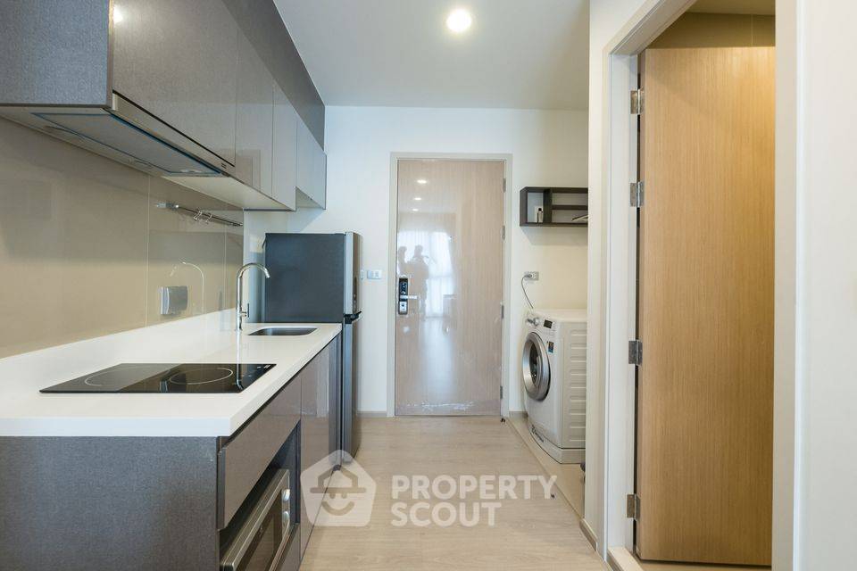 picture 1-BR Condo at Rhythm Asoke Ll near MRT Phra Ram 9 (ID 426053) - 3/6