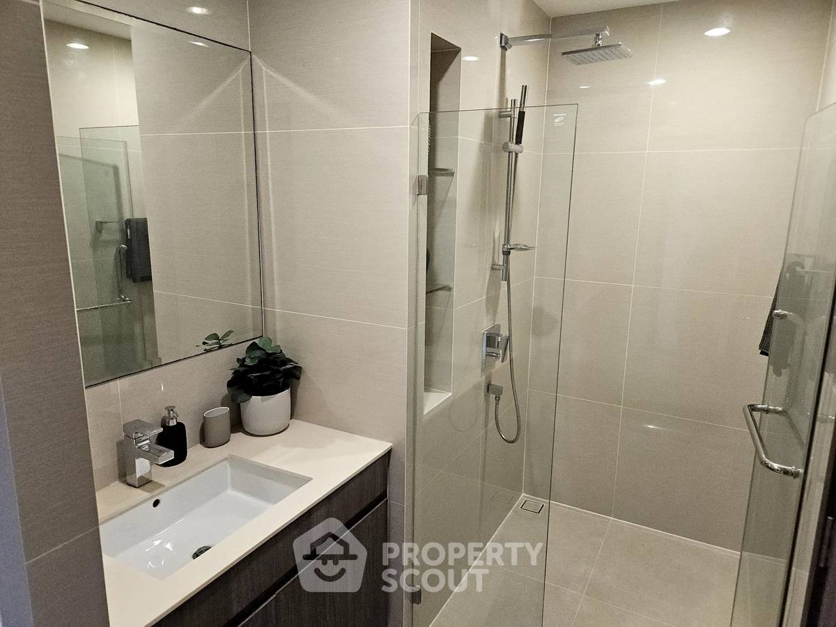 picture 2-BR Condo at Ideo Mobi Sukhumvit 66 near BTS Udom Suk (ID 1947257) - 4/9