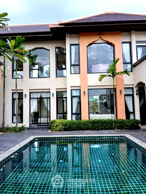 Houses for sale Nong Prue, Chonburi : 4-BR House at Phutara close to East Pattaya (ID 2145523)