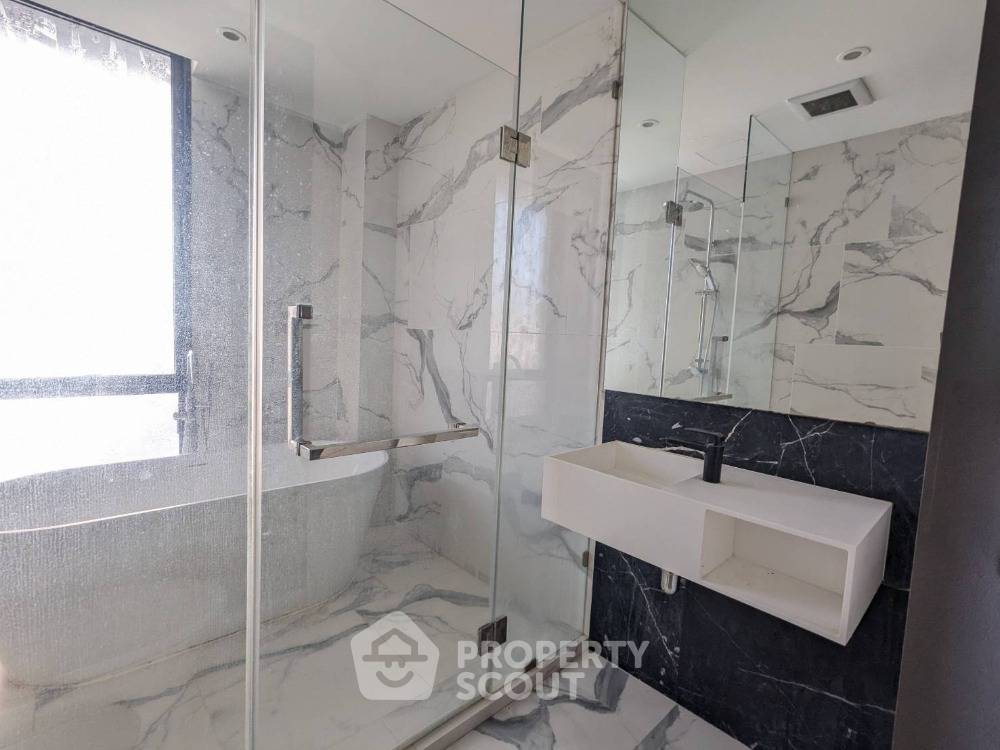 picture 1-BR Condo at 168 Sukhumvit 36 near BTS Thong Lor (ID 1965960) - 9/15