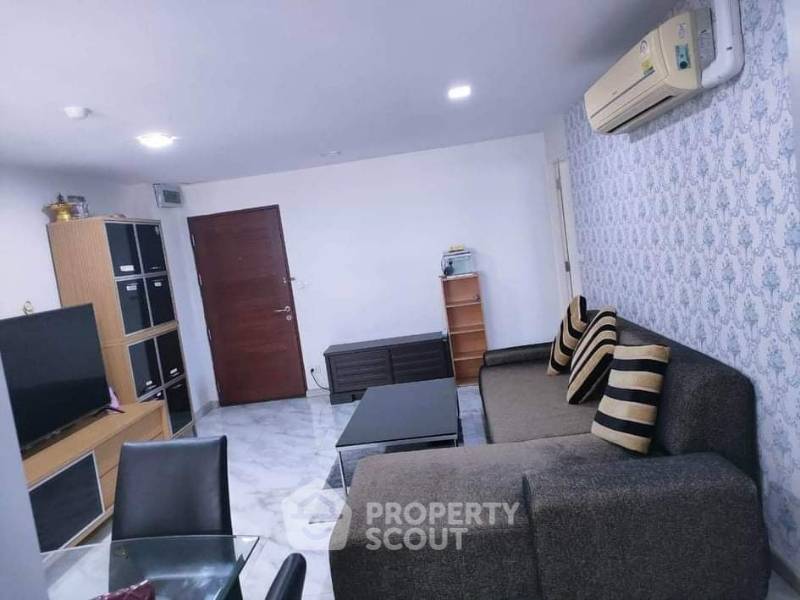 picture 2-BR Condo at Grand Park Town Condominium in Wang Thonglang (ID 739749) - 2/26