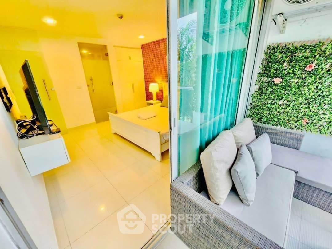 picture 3-BR Condo at Club Royal Condominiums close to Sanctuary of Truth (ID 1553083) - 8/14