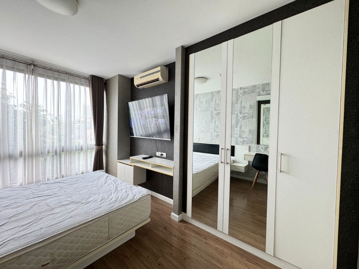 picture Condo for rent in Icondo Sukhumvit 103 (BTS Udomsuk Station) - 2/10