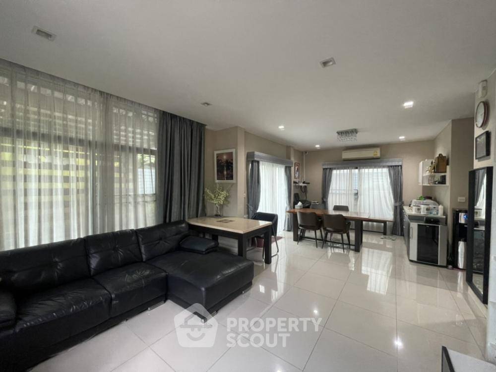รูป บ้าน 4-ห้องนอน ที่ เศรษฐสิริ แจ้งวัฒนะ-ประชาชื่น ใน บ้านใหม่ (ID 1074061) - รูปที่ 6/7