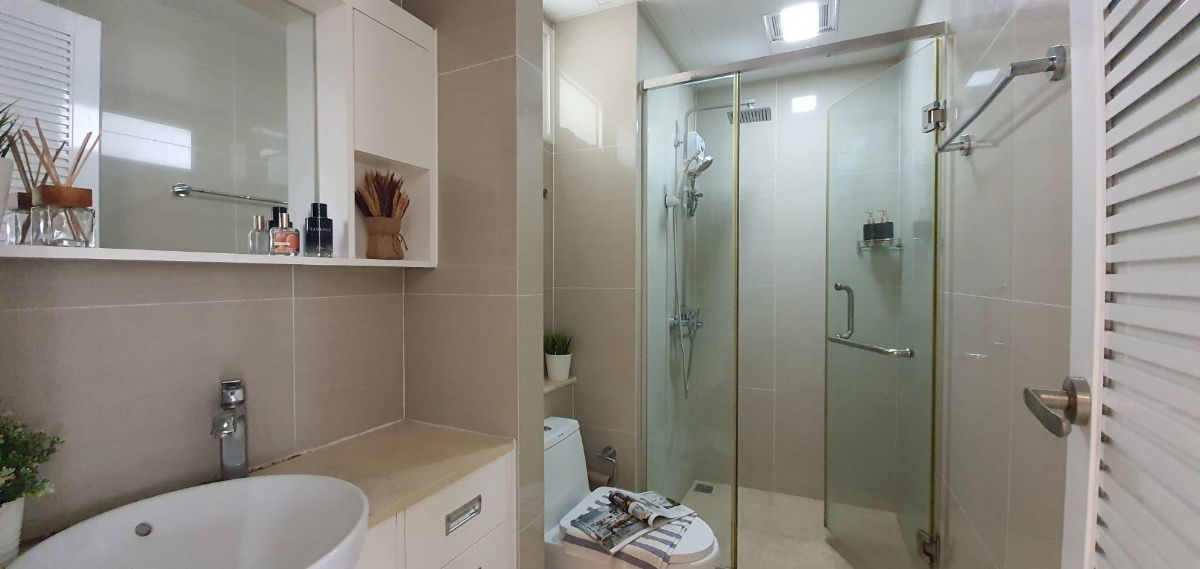 picture Condo for rent at T.C. Green Rama 9 - 12/18