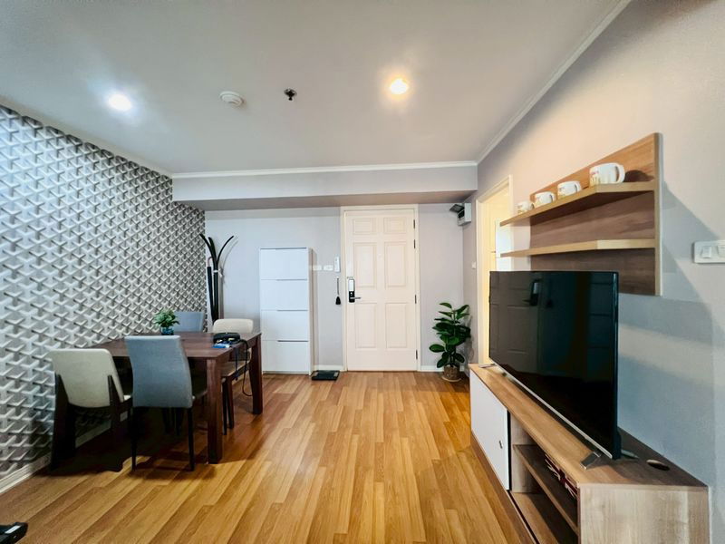 รูป Lumpini Place Ratchada-Thapra | ให้เช่าห้อง 1 ห้องนอน ห้องกว้างวิวสวย สภาพดี น่าอยู่ ใกล้เดอะมอลล์ท่าพระ - รูปที่ 2/11