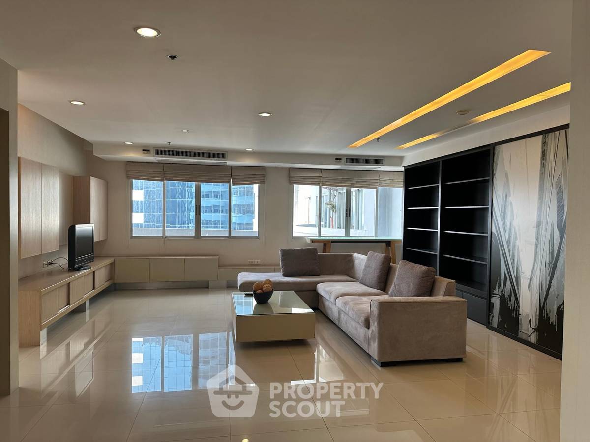 รูป คอนโด 3-ห้องนอน ที่ วิทยุ คอมเพล็กซ์ คอนโดมิเนียม ใกล้ BTS เพลินจิต (ID 2006690) - รูปที่ 3/15