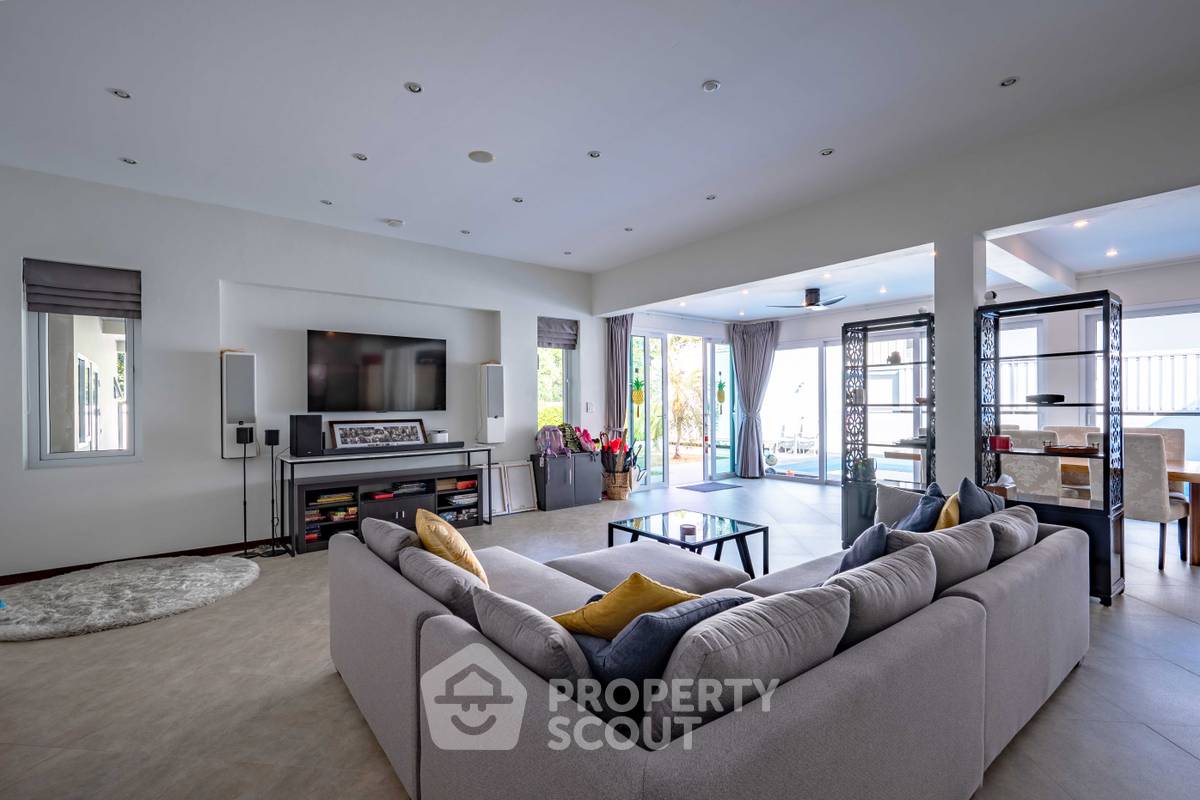 picture 3-BR Villa in Pa Khlok (ID 2057947) - 13/26