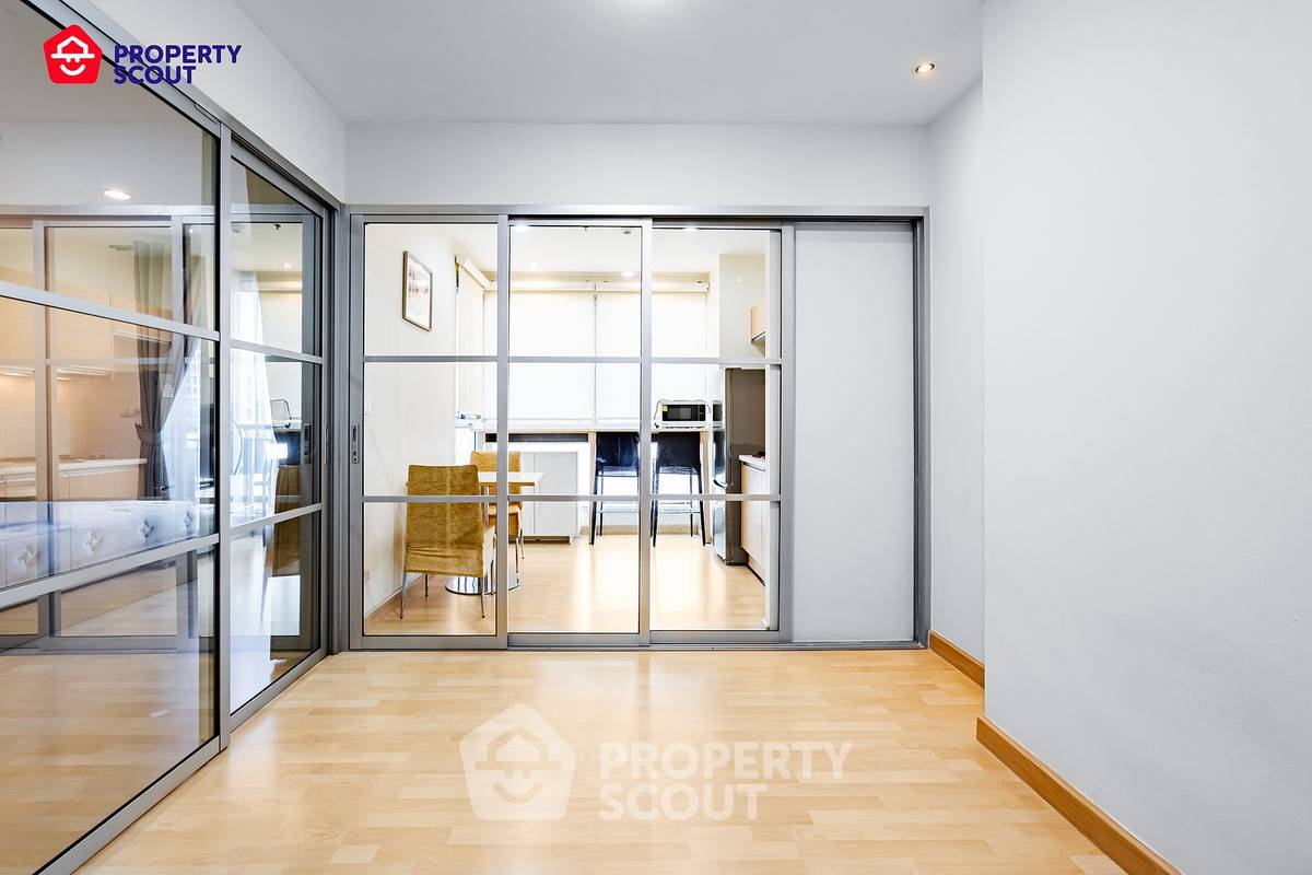 picture 1-BR Condo at Rhythm Ratchada near MRT Ratchadaphisek (ID 640999) - 10/27