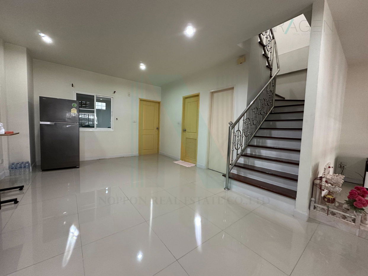 รูป 📌 ขายทาวน์เฮาส์ โครงการ เพียว วิลเลจ 2 ชั้น 3 ห้องนอน 2 ห้องน้ำ - รูปที่ 5/8