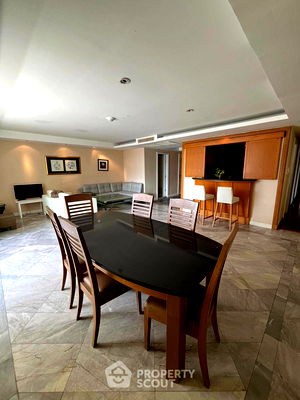 Condos for rent Pathum Wan : 3-BR Condo at Somkid Gardens Condominium near BTS Chit Lom (ID 1735191)