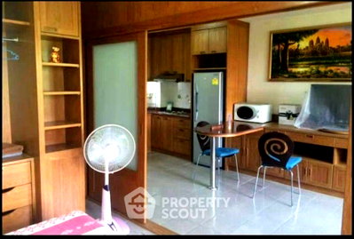 Condos for rent : 1-BR Condo For Rent At The Parkland Bangna, 4th Floor (ID 1749277)