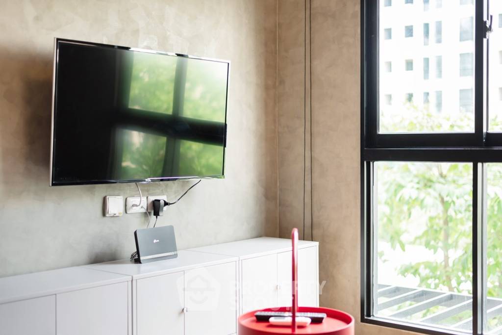 picture 2-BR Condo at Unio Sukhumvit 72 near BTS Bearing (ID 2081744) - 11/18