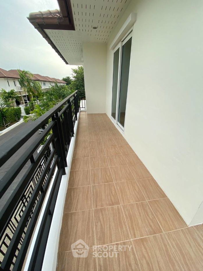 รูป บ้าน 5-ห้องนอน ที่ วิลล่า นครินทร์ อ่อนนุช-วงแหวน ใกล้ ท่าอากาศยานสุวรรณภูมิ (ID 1308477) - รูปที่ 14/41