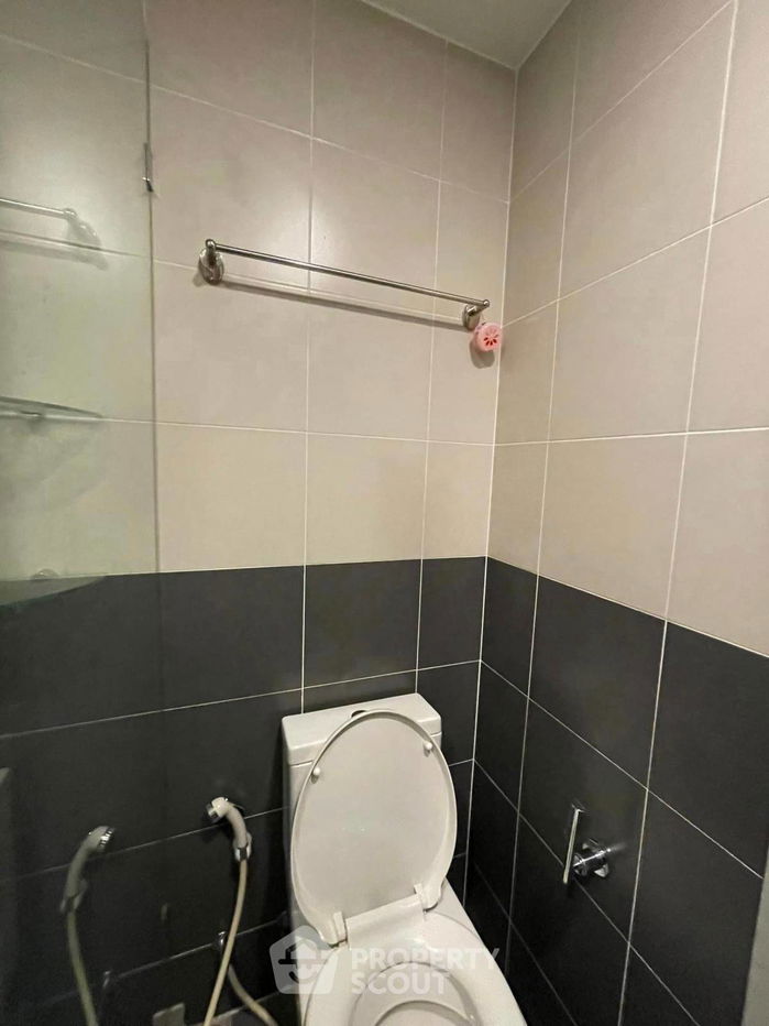 picture 1-BR Condo at Ideo Mobi Charan Interchange near MRT Fai Chai (ID 1467019) - 14/18