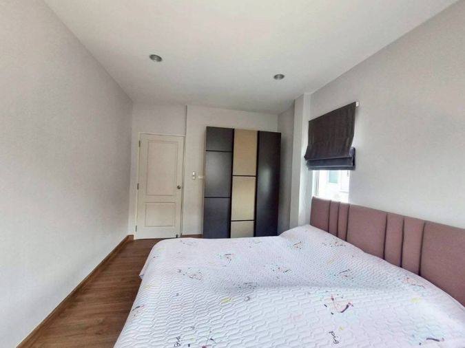 3-bed house for rent, 154 sqm, 50 sq wah, Centro Watcharapol