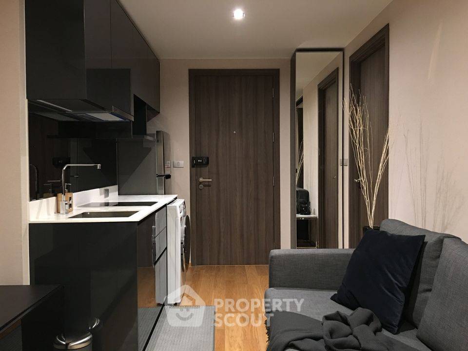 picture 1-BR Condo at Altitude Sam Yan - Si Lom near MRT Sam Yan (ID 1721004) - 3/8