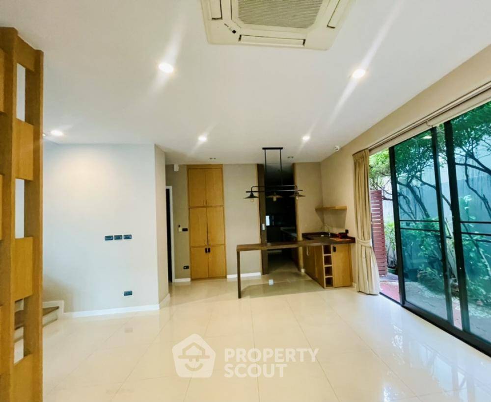 picture 4-BR House at Private Nirvana Residence North-East in Khlong Chan (ID 1775049) - 8/26