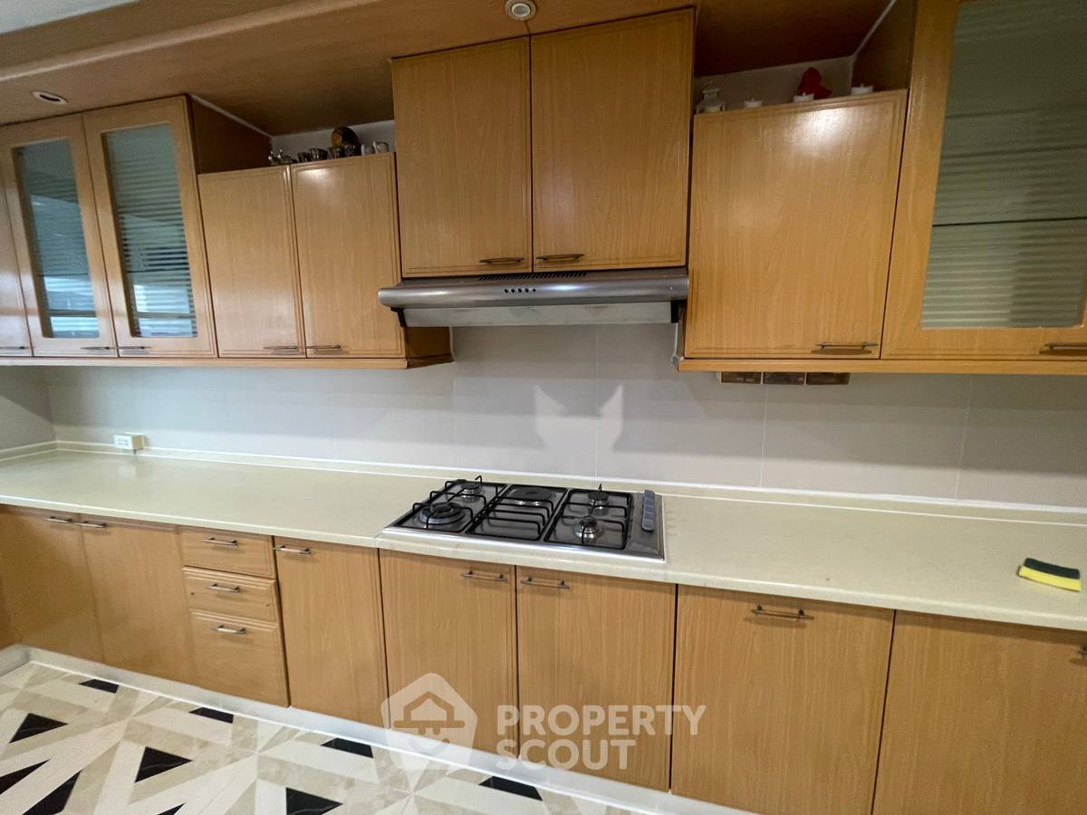 picture 5-BR Condo at Fairview Tower near BTS Asok (ID 1529055) - 15/48