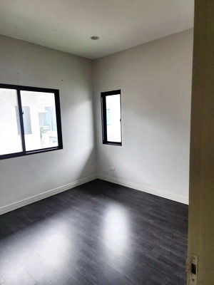 picture FOR RENT SETTHASIRI CHARAN - PINKLAO / 4 bedrooms 3 bathrooms / 56 Sqw. 175 Sqm. **55,000** CLOSE TO CENTRAL PLAZA PINKLAO - 5/9