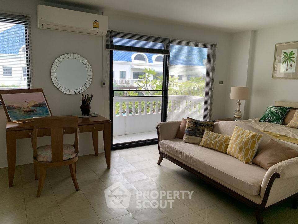 picture 3-BR Condo at Kiarti Thanee City Mansion Condominium near MRT Phetchaburi (ID 889983) - 5/15