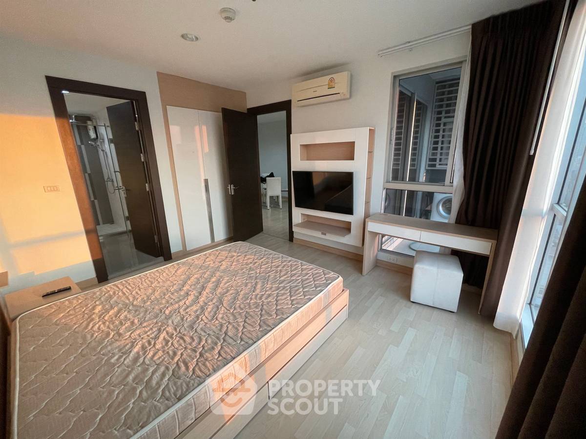 picture 1-BR Condo at Rhythm Ratchada near MRT Ratchadaphisek (ID 1866434) - 2/16