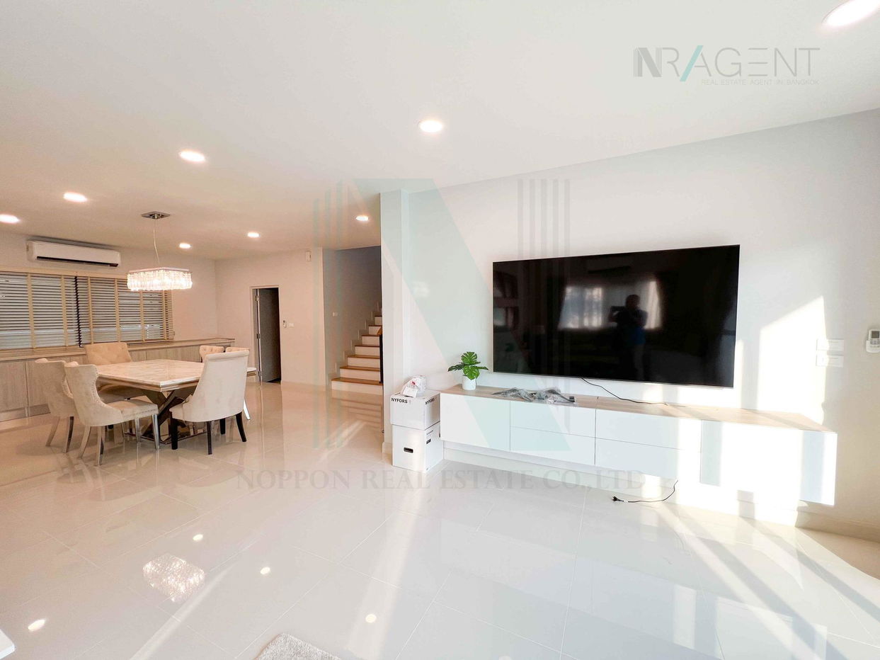 รูป 📌 ให้เช่าบ้านเดี่ยว 2 ชั้น เซนโทร บางนา 4 ห้องนอน 5 ห้องน้ำ - รูปที่ 3/8
