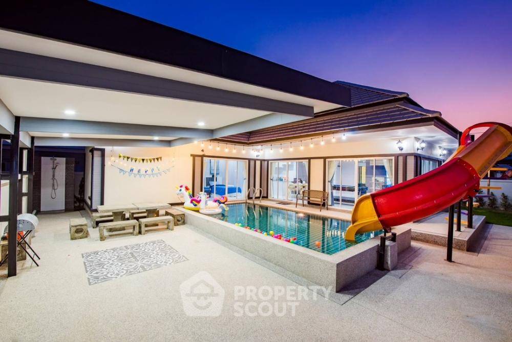 รูป บ้าน 3-ห้องนอน ที่ บลูลอฟท์ 88 ใน ทับใต้ (ID 1382713) - รูปที่ 1/10