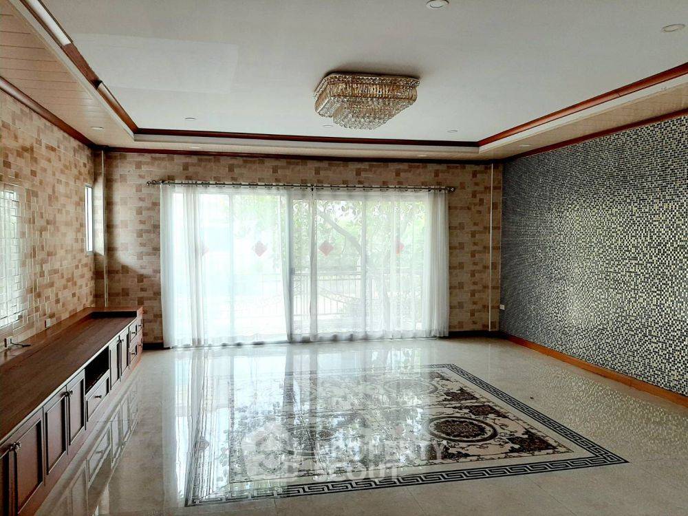 picture 3-BR House at Chaiyapruk Ramintra – Wongwaen 2 in Bang Chan (ID 2150420) - 6/10