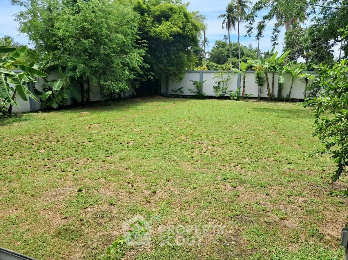 picture 4-BR House close to Huai Yai (ID 2183351) - 2/9