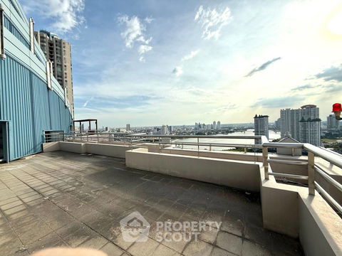5-BR Condo at Watermark Chaophraya near BTS Krung Thon Buri (ID 2057574)