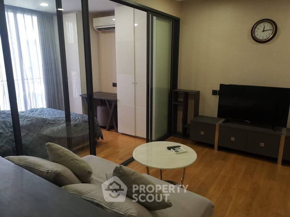 รูป คอนโด 1-ห้องนอน ที่ คลาส หลังสวน ใกล้ BTS ชิดลม (ID 2067641) - รูปที่ 2/6